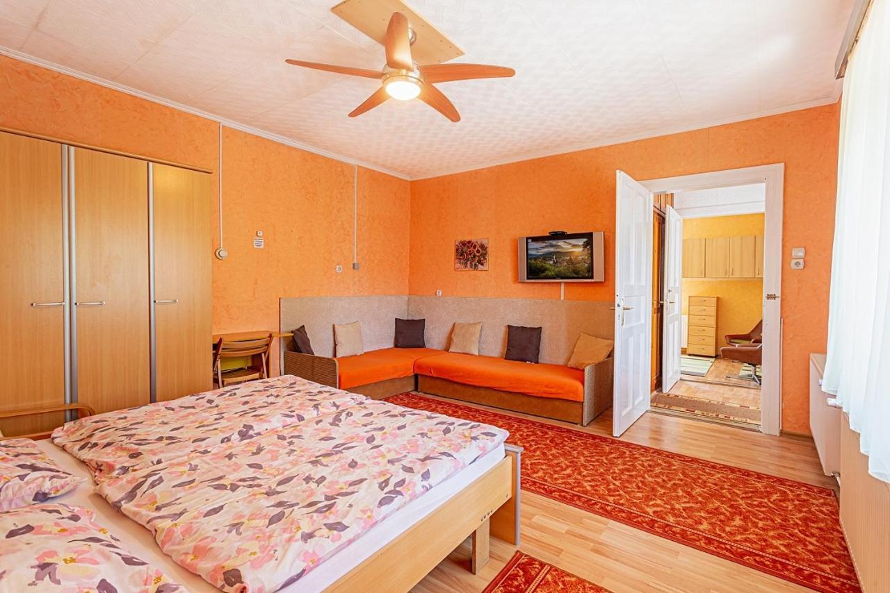 Visegrád Vendégház-Apartman Exterior foto