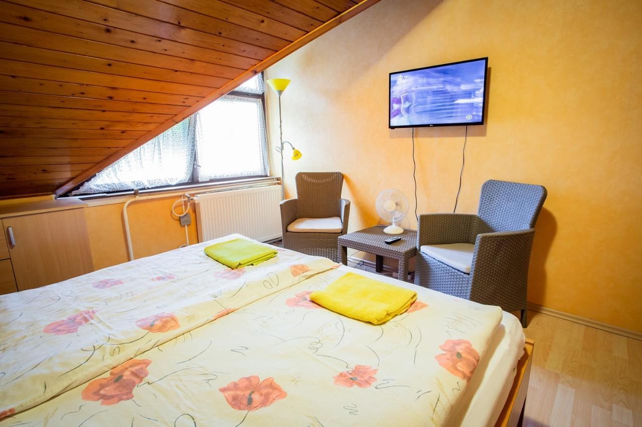 Visegrád Vendégház-Apartman Exterior foto